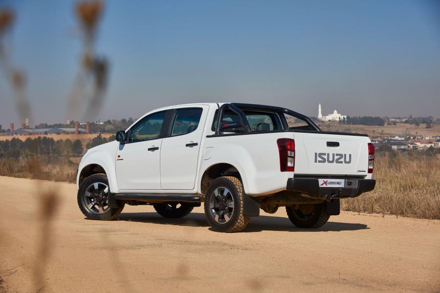  Isuzu KB Double Cab X-Rider 2016 года  (фото 26 из 30)